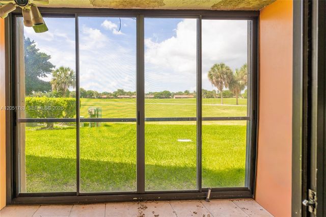 16200 Golf Club Road 109, Weston, FL 33326