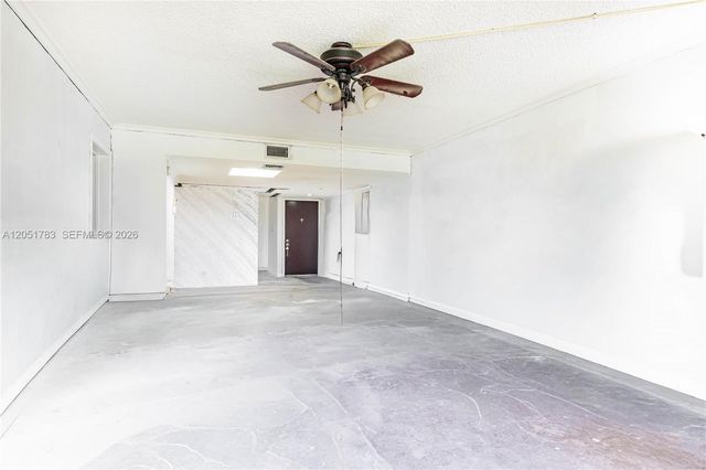 16200 Golf Club Road 109, Weston, FL 33326