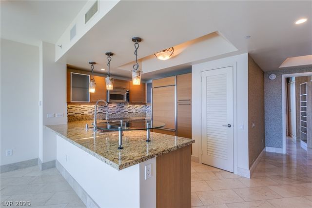 322 Karen Avenue 3601, Las Vegas, NV 89109