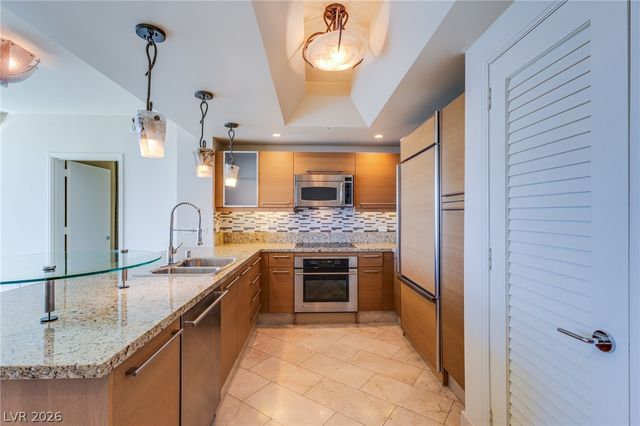 322 Karen Avenue 3601, Las Vegas, NV 89109