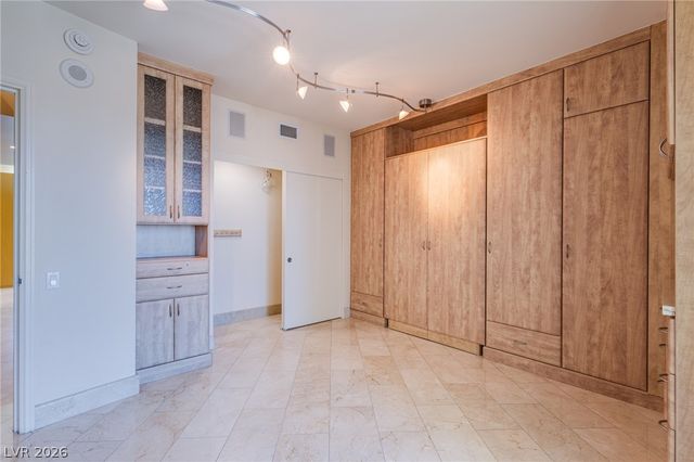 322 Karen Avenue 3601, Las Vegas, NV 89109