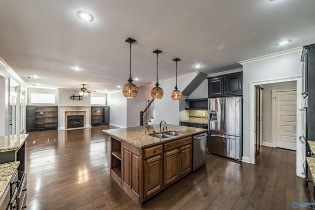 2405 Rothmore Drive, Huntsville, AL 35803