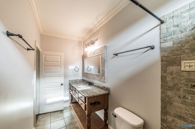 2405 Rothmore Drive, Huntsville, AL 35803