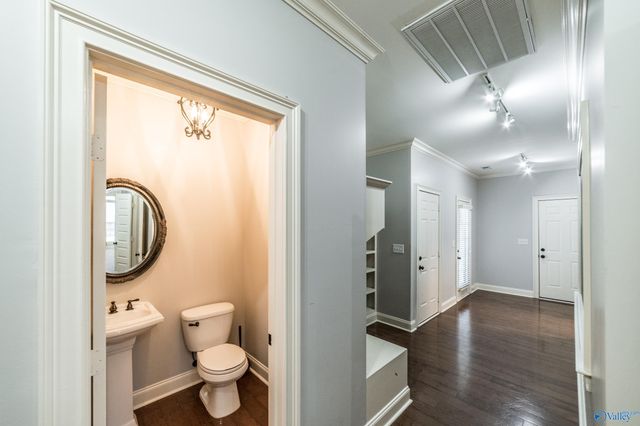 2405 Rothmore Drive, Huntsville, AL 35803