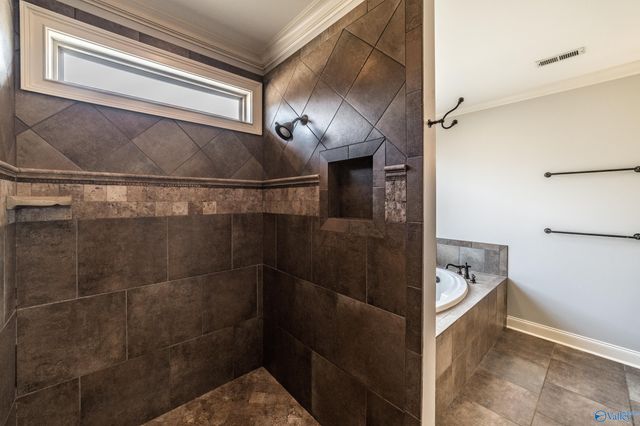 2405 Rothmore Drive, Huntsville, AL 35803