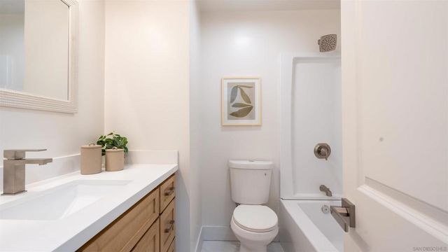 6156 Mchaney, San Diego, CA 92114