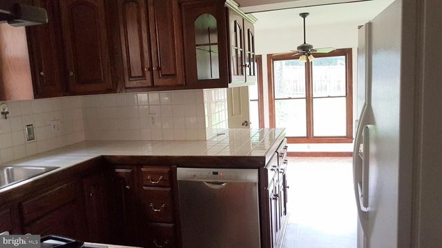 4440 ALBEMARLE ST NW, Washington, DC 20016