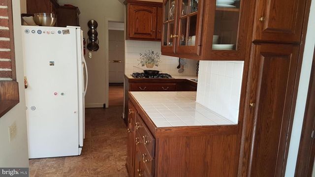 4440 ALBEMARLE ST NW, Washington, DC 20016
