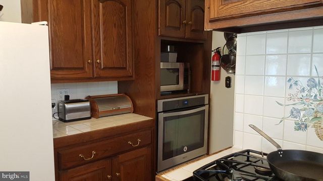 4440 ALBEMARLE ST NW, Washington, DC 20016