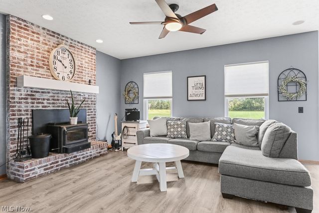 19137 Landing Lane, Columbia Station, OH 44028
