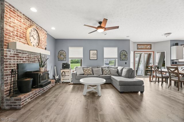 19137 Landing Lane, Columbia Station, OH 44028