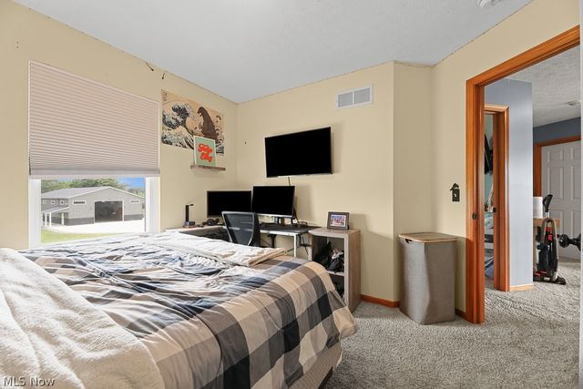 19137 Landing Lane, Columbia Station, OH 44028