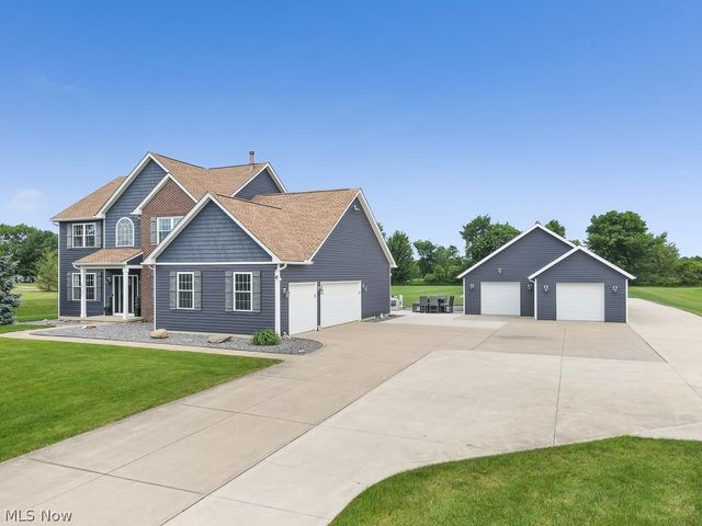 19137 Landing Lane, Columbia Station, OH 44028