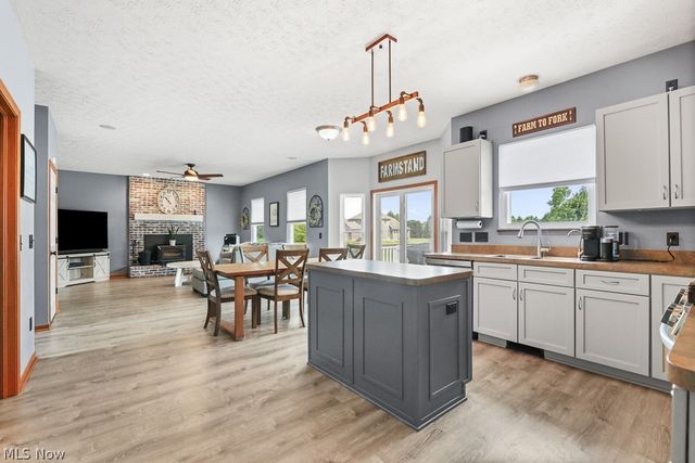19137 Landing Lane, Columbia Station, OH 44028