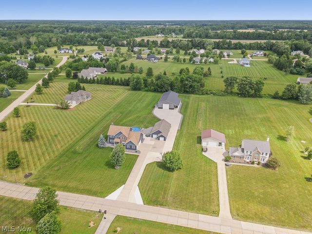 19137 Landing Lane, Columbia Station, OH 44028