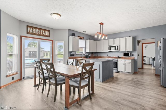 19137 Landing Lane, Columbia Station, OH 44028
