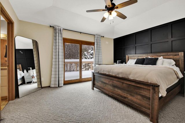 363 Hickory DRIVE, Fredonia, WI 53021