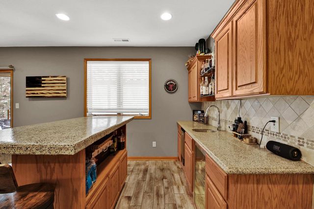 363 Hickory DRIVE, Fredonia, WI 53021