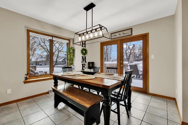 363 Hickory DRIVE, Fredonia, WI 53021