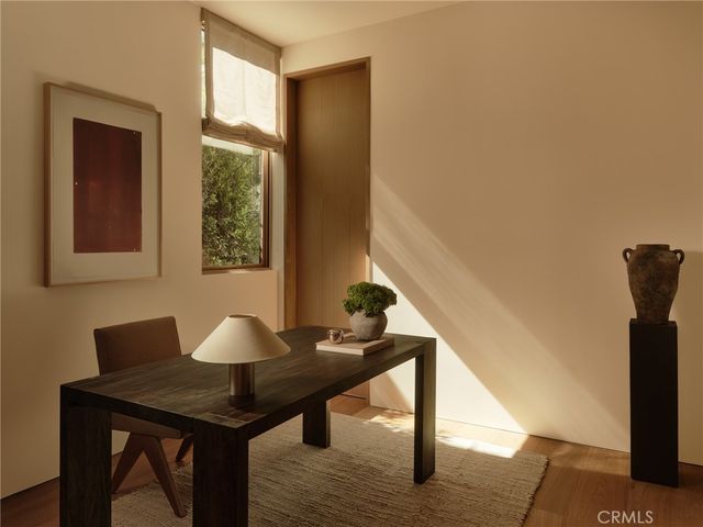 3712 Goodland Avenue, Studio City, CA 91604