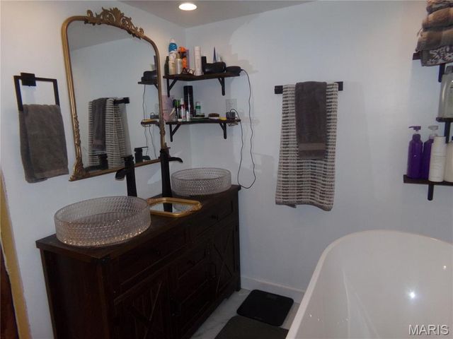 508 Eiler Road, Belleville, IL 62223