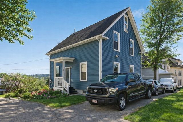 5 Ripley Place, Worcester, MA 01610
