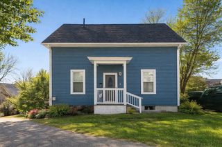 5 Ripley Place, Worcester, MA 01610
