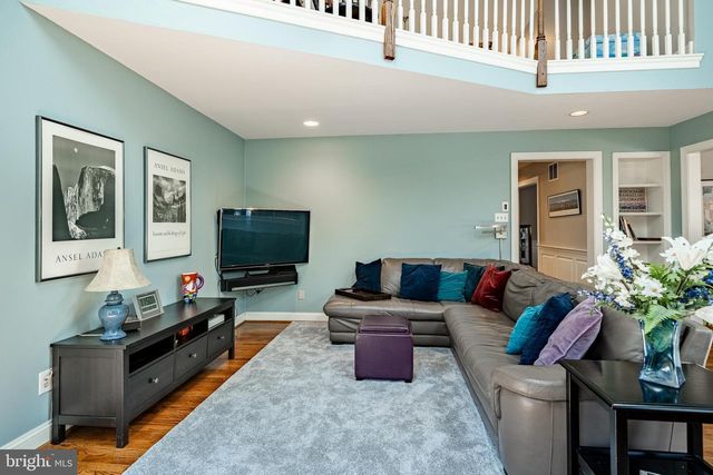 1677 WATERGLEN DR, West Chester, PA 19382