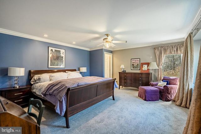 1677 WATERGLEN DR, West Chester, PA 19382