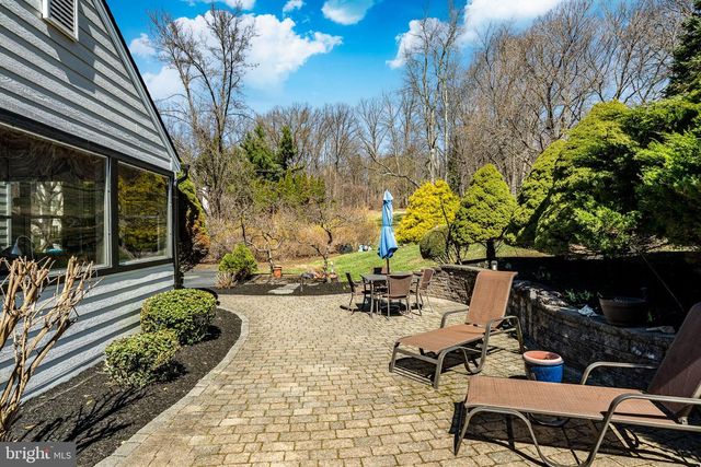 1677 WATERGLEN DR, West Chester, PA 19382