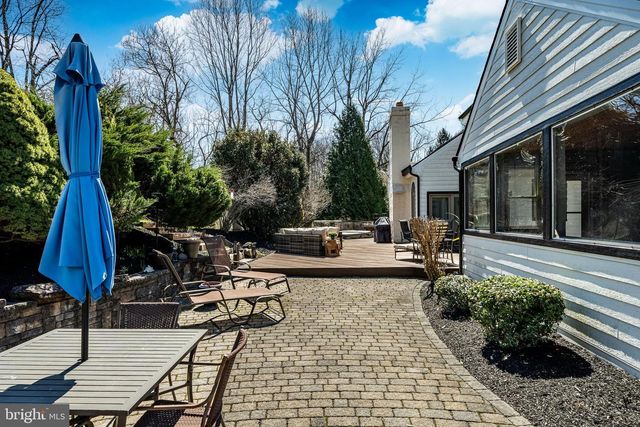 1677 WATERGLEN DR, West Chester, PA 19382