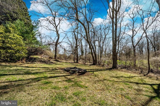 1677 WATERGLEN DR, West Chester, PA 19382