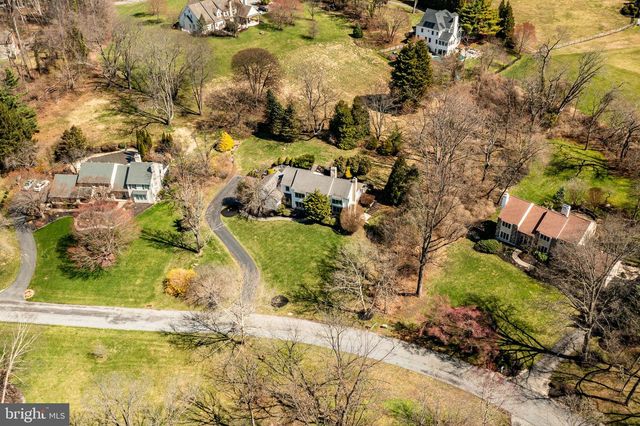 1677 WATERGLEN DR, West Chester, PA 19382