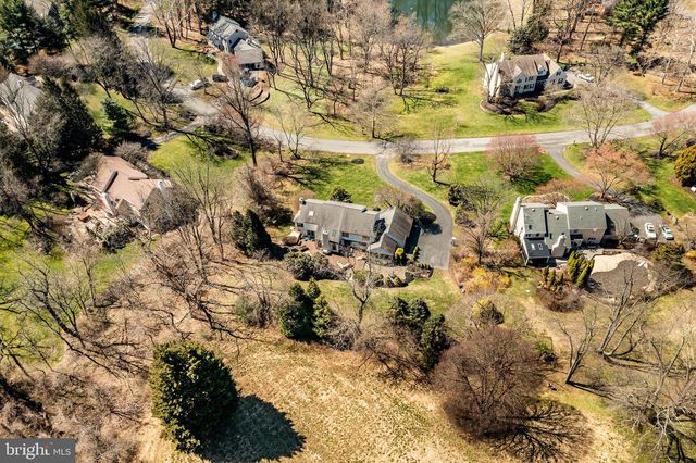 1677 WATERGLEN DR, West Chester, PA 19382