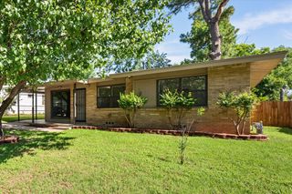 612 Elm Street, Hurst, TX 76053