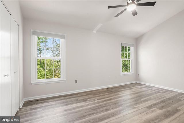 8800 MANAHAN DR, Ellicott City, MD 21043