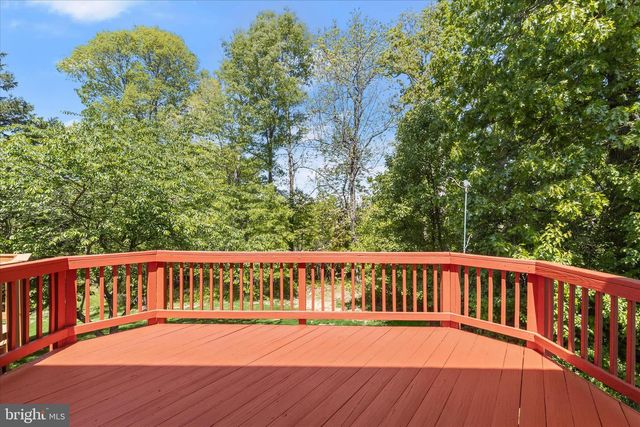 8800 MANAHAN DR, Ellicott City, MD 21043