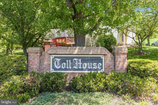 8800 MANAHAN DR, Ellicott City, MD 21043