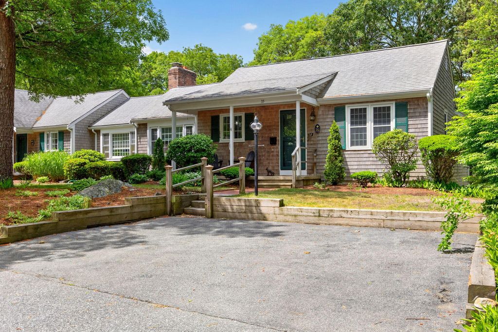 35 Debs Hill Road UNIT 35, Yarmouth Port, MA 02675