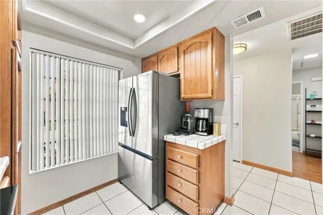 5049 E Almond Avenue 4, Orange, CA 92869