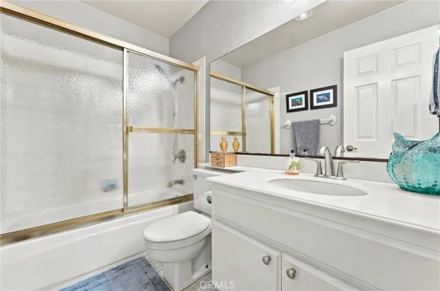 5049 E Almond Avenue 4, Orange, CA 92869