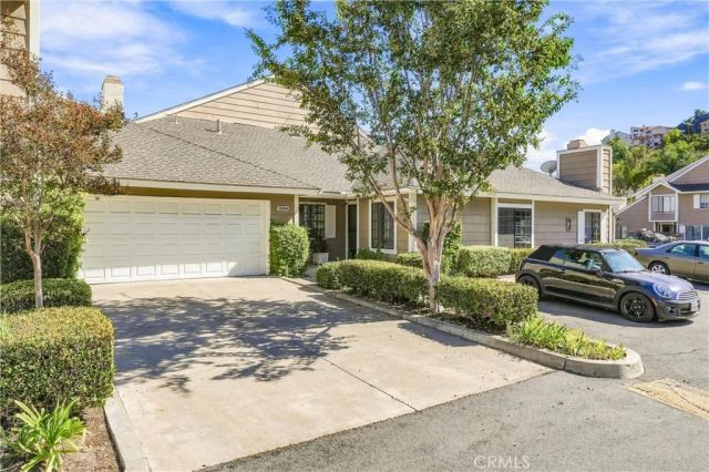 5049 E Almond Avenue 4, Orange, CA 92869