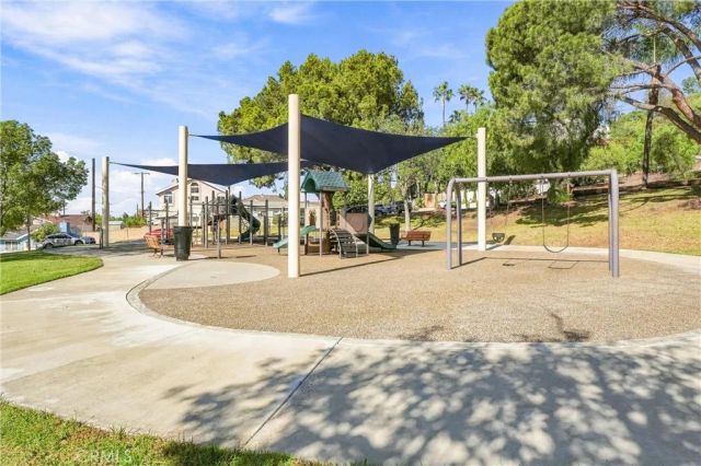 5049 E Almond Avenue 4, Orange, CA 92869