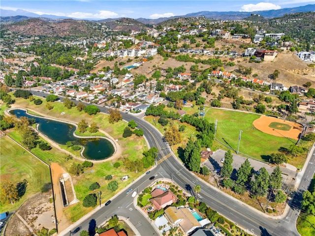 5049 E Almond Avenue 4, Orange, CA 92869
