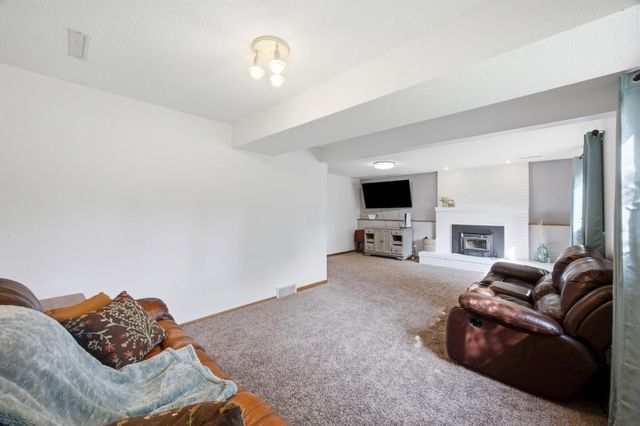 421 Rensvold Boulevard, Moorhead, MN 56560