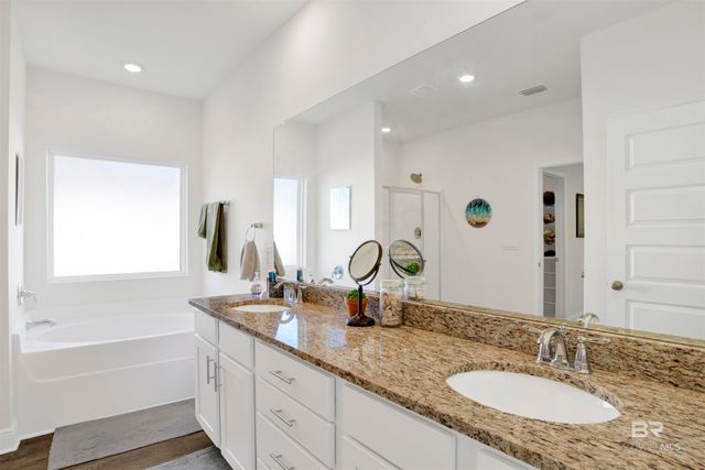 27104 Augustine Drive, Daphne, AL 36526