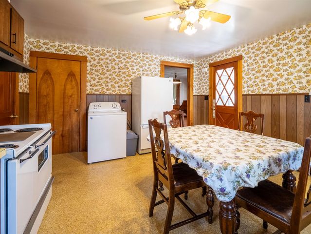 416 Upper Road, Poultney, VT 05764