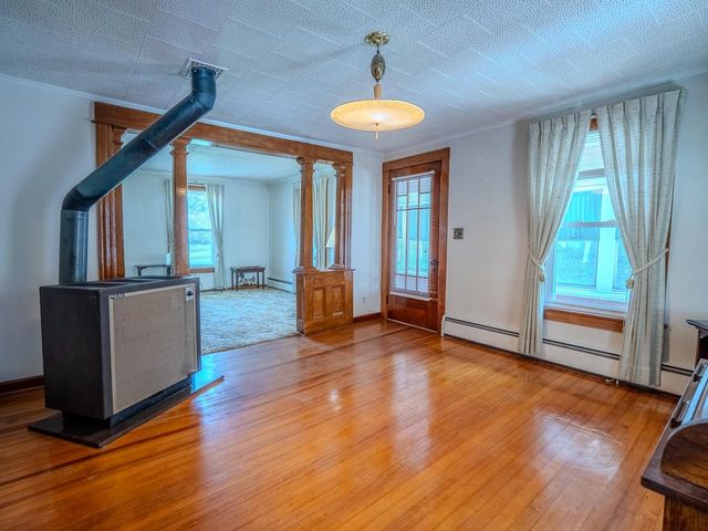 416 Upper Road, Poultney, VT 05764