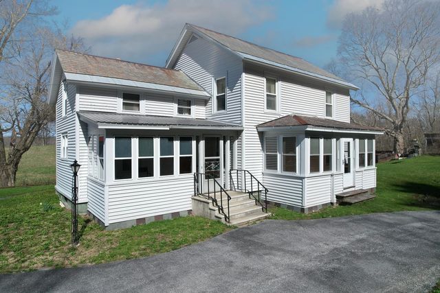 416 Upper Road, Poultney, VT 05764