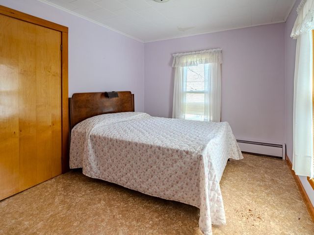 416 Upper Road, Poultney, VT 05764